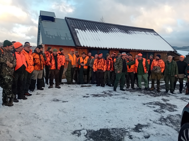 BLAGDANSKI LOV NA LIČKOJ KAPELI